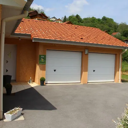 Holiday home Les Cimes *